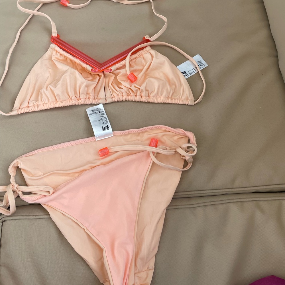 H&M swimsuit